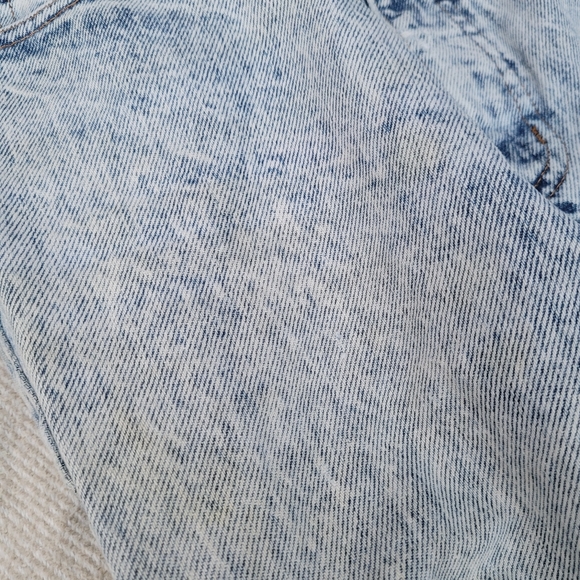Vintage 1990s BONGO light blue acid wash distressed jeans - Picture 7 of 9